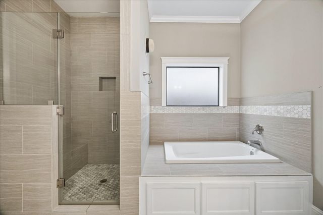 1542 Chantilly Lane, Houston, TX 77018