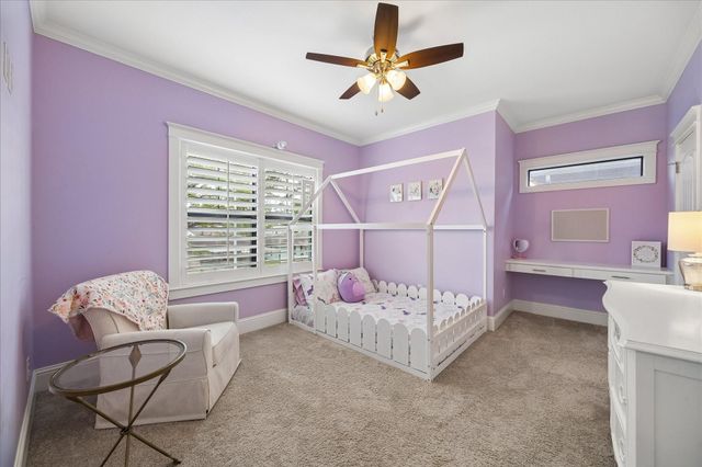 1542 Chantilly Lane, Houston, TX 77018