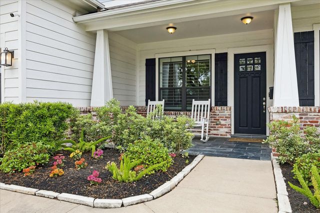 1542 Chantilly Lane, Houston, TX 77018