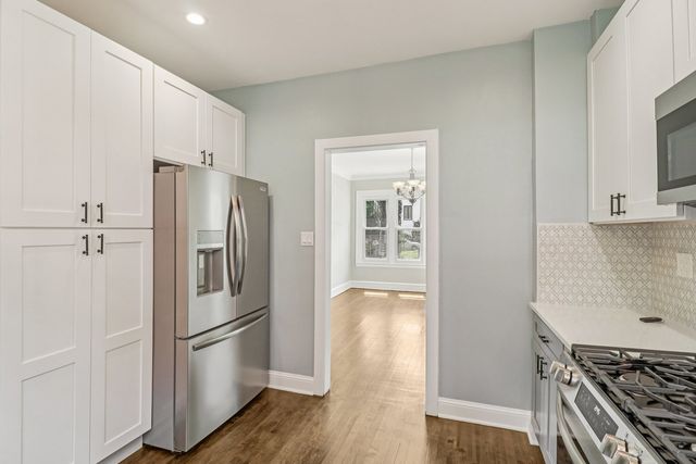 9944 S Prospect Avenue, Chicago, IL 60643