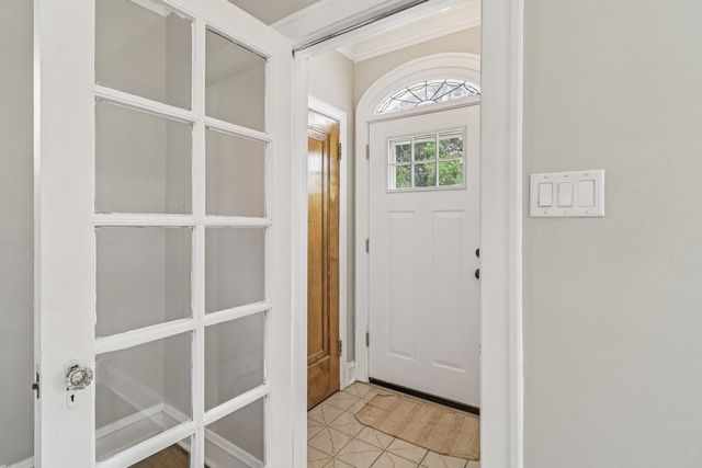 9944 S Prospect Avenue, Chicago, IL 60643