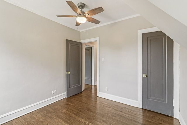 9944 S Prospect Avenue, Chicago, IL 60643