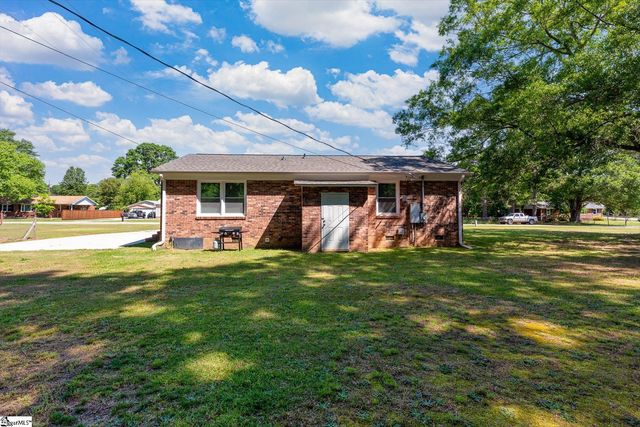 105 G Street, Williamston, SC 29697