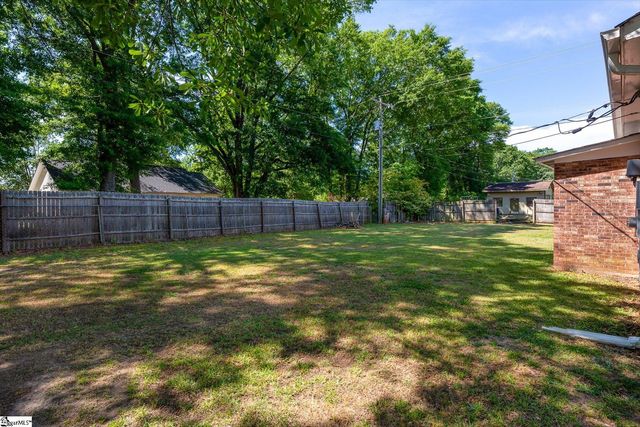 105 G Street, Williamston, SC 29697