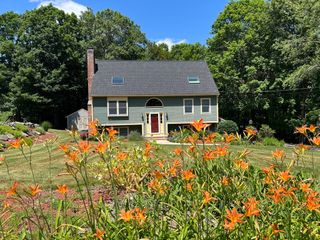 176 Cox Street, Hudson, MA 01749