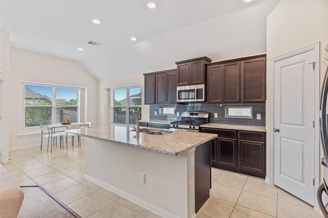 5012 Yucca Bloom DR, Georgetown, TX 78626