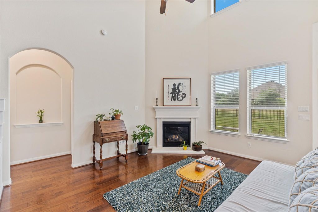 5012 Yucca Bloom DR, Georgetown, TX 78626