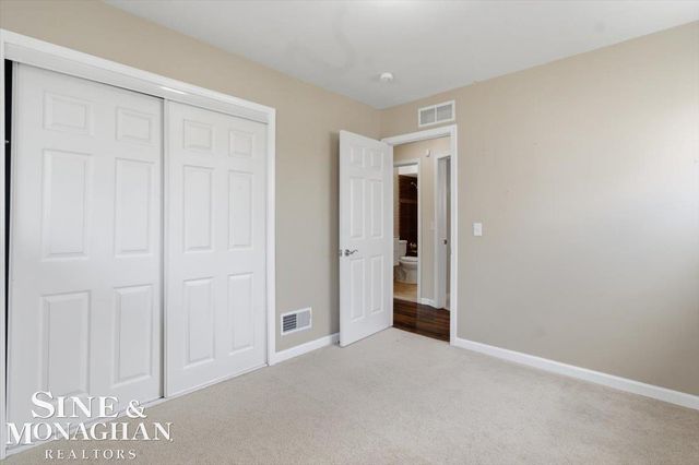 22840 Lake Boulevard, Saint Clair Shores, MI 48082