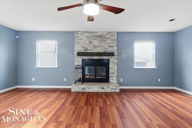 22840 Lake Boulevard, Saint Clair Shores, MI 48082