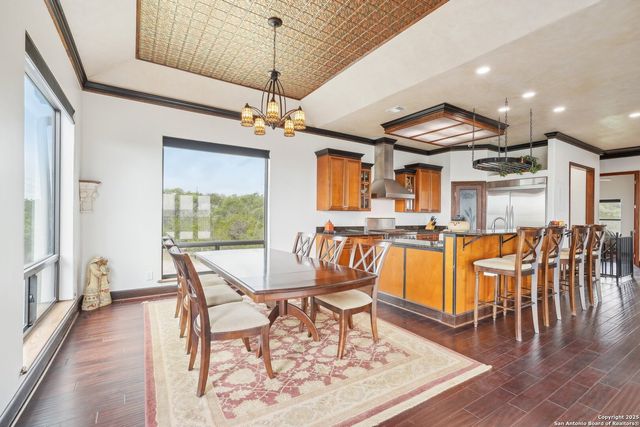 285 Timber Hill, Pipe Creek, TX 78063