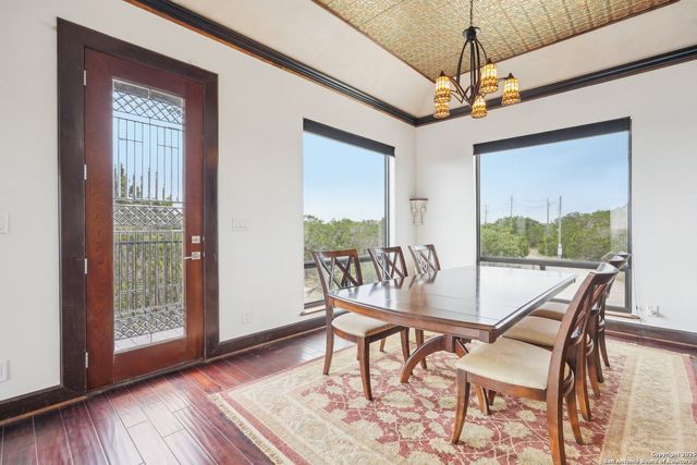 285 Timber Hill, Pipe Creek, TX 78063