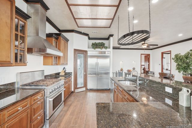 285 Timber Hill, Pipe Creek, TX 78063