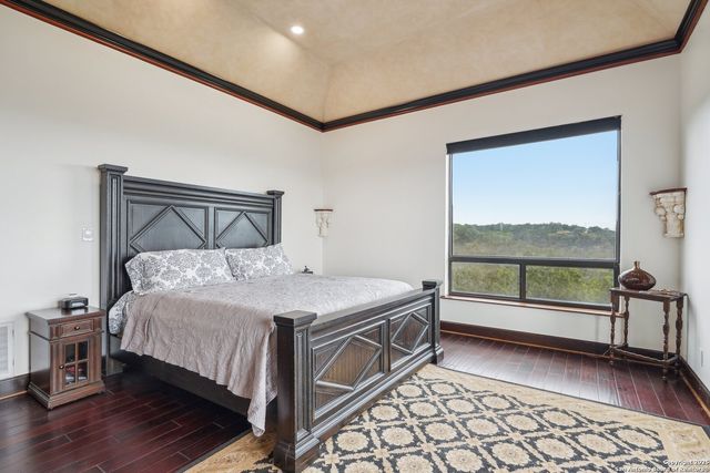 285 Timber Hill, Pipe Creek, TX 78063