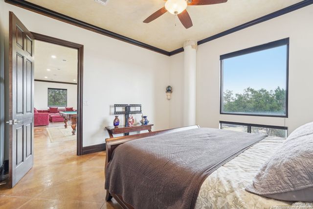 285 Timber Hill, Pipe Creek, TX 78063