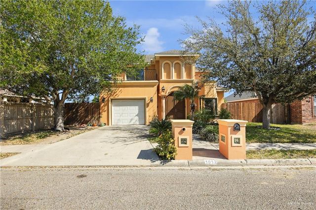 1012 Carolina Avenue, Pharr, TX 78577