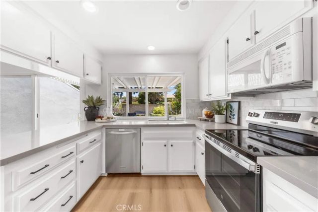 18846 Saginaw, Irvine, CA 92603