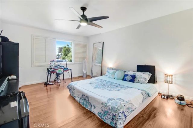 16800 saticoy 4, Lake Balboa, CA 91406