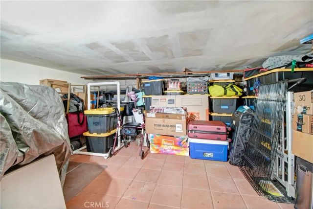 16800 saticoy 4, Lake Balboa, CA 91406