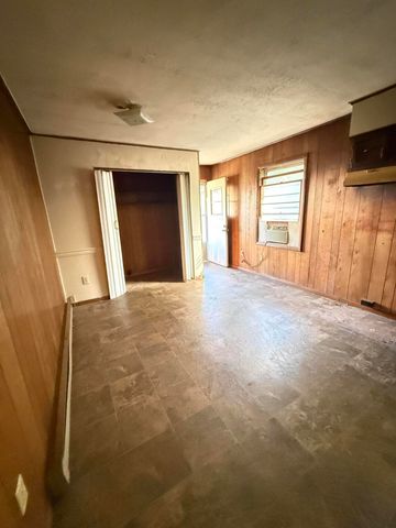 885 Southland DR, Martinsville, VA 24112