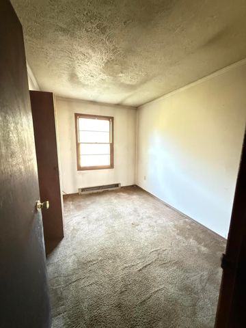 885 Southland DR, Martinsville, VA 24112