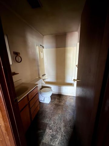 885 Southland DR, Martinsville, VA 24112