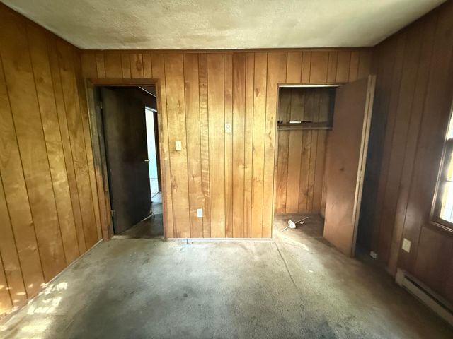 885 Southland DR, Martinsville, VA 24112