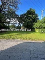 6317 BENEVENTO AVE, Sebring, FL 33872