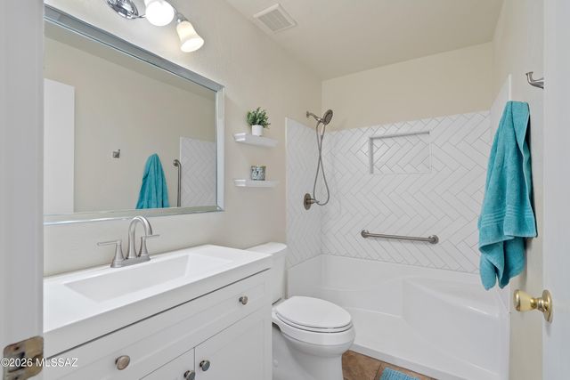 2657 W Lazybrook Drive, Tucson, AZ 85741