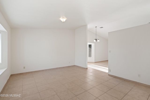 2657 W Lazybrook Drive, Tucson, AZ 85741