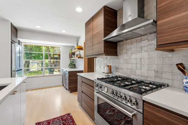 2205 Laramie TRL, Austin, TX 78745