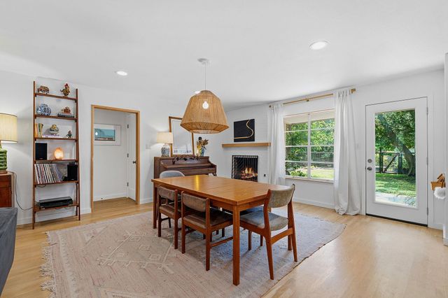 2205 Laramie TRL, Austin, TX 78745