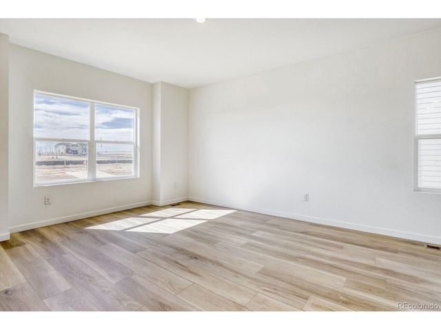 45886 Mill Ave, Bennett, CO 80102