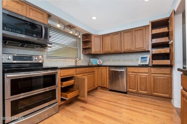 209 STANDISH DRIVE, Ormond Beach, FL 32176