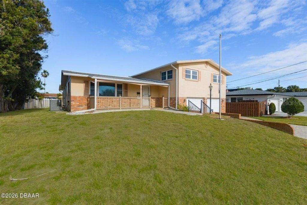 209 STANDISH DRIVE, Ormond Beach, FL 32176