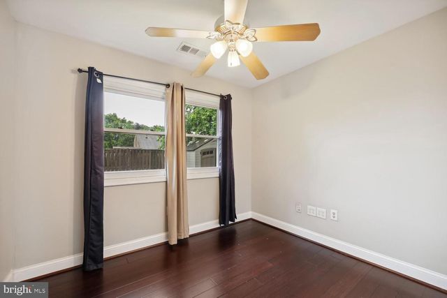 810 SUGARLAND RUN DRIVE, Sterling, VA 20164