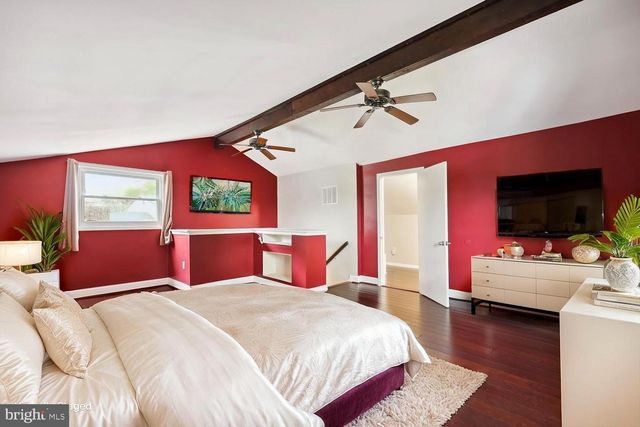 810 SUGARLAND RUN DRIVE, Sterling, VA 20164