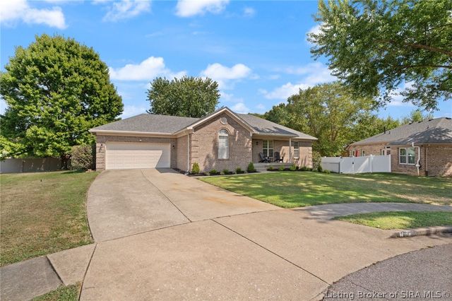 103 Arbor Court, Sellersburg, IN 47172