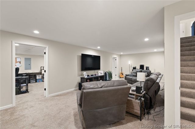 103 Arbor Court, Sellersburg, IN 47172