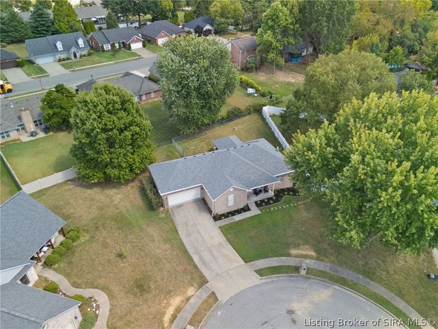 103 Arbor Court, Sellersburg, IN 47172