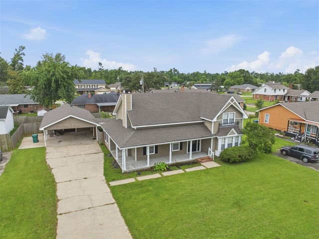 40 Poinsetta Road, Sulphur, LA 70663