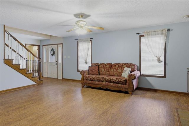 40 Poinsetta Road, Sulphur, LA 70663
