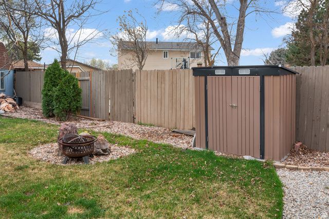 11037 S ROBINSON CIR, Sandy, UT 84092