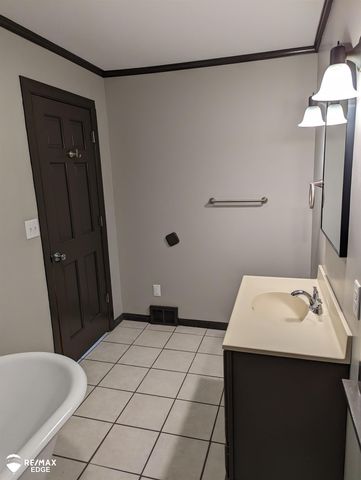 9408 Mcafee Road, Montrose, MI 48457