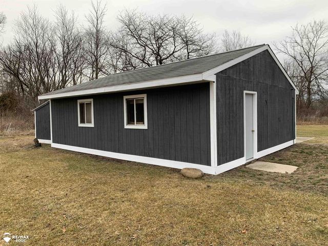9408 Mcafee Road, Montrose, MI 48457
