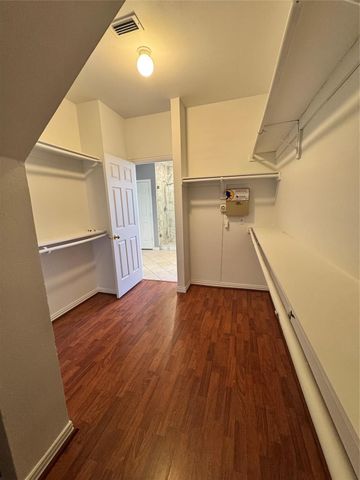 320 Sycamore Drive, Murphy, TX 75094