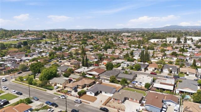 239 S 4th, La Puente, CA 91746