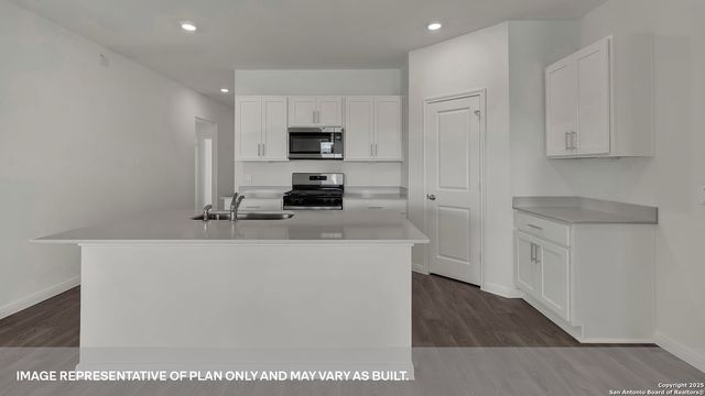 108 WAGNER WAY, San Marcos, TX 78666