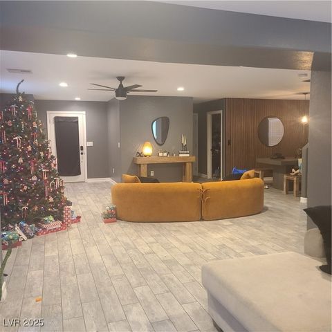 4220 Great Egret Lane, North Las Vegas, NV 89084