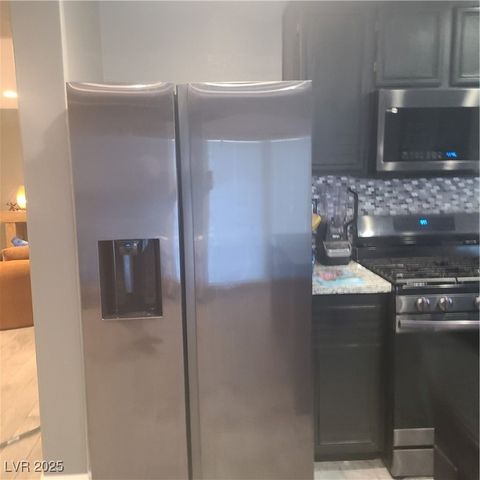 4220 Great Egret Lane, North Las Vegas, NV 89084