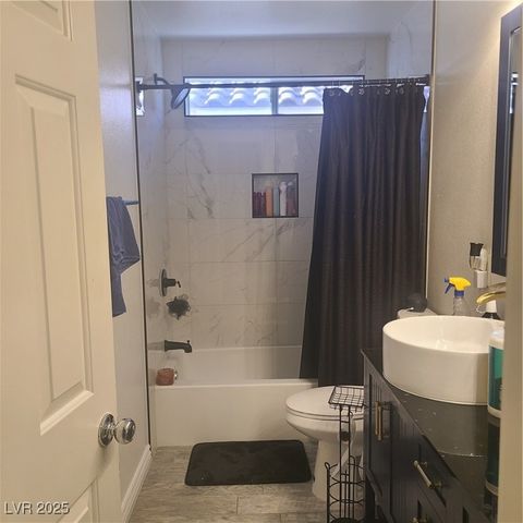 4220 Great Egret Lane, North Las Vegas, NV 89084